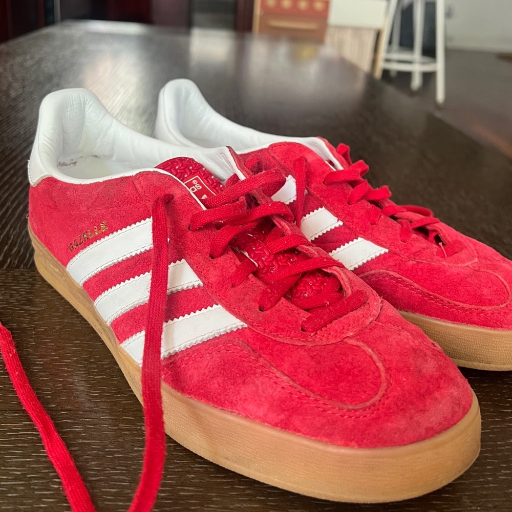 Adidas Red Suede Gazelle Sneakers size men’s 8/ women’s 9